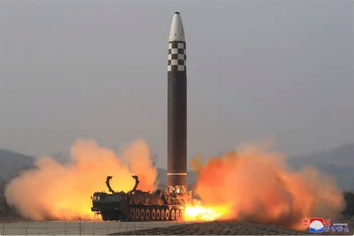 Mỹ-Hàn đưa quân đến gần biên giới Triều Tiên tập trận, đề cập 'con đường ưu tiên nhất' để phi hạt nhân hóa