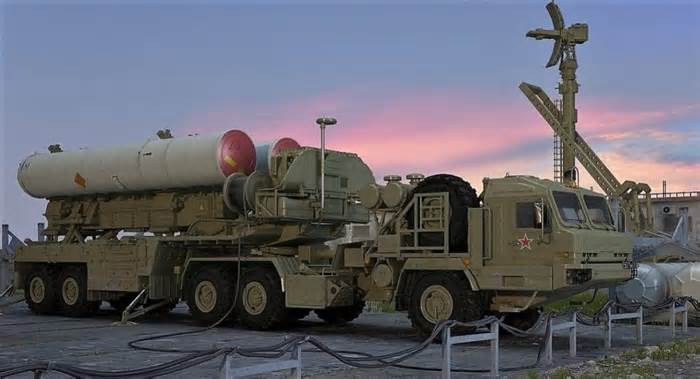 ‘Rồng lửa’ S-500 của Nga có thể chống lại tên lửa ATACMS?