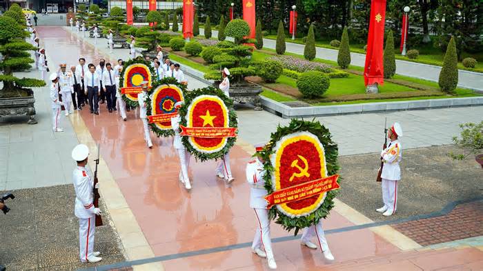 Lãnh đạo TP. Hải Phòng tri ân gia đình thương binh liệt sĩ, Mẹ Việt Nam Anh hùng