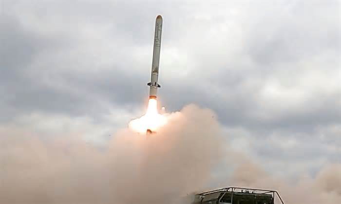 Ukraine nói kho tên lửa tầm xa Nga không giảm sau hơn một năm