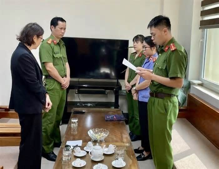 Khởi tố, bắt giam giám đốc Công ty Bảo Việt Cao Bằng