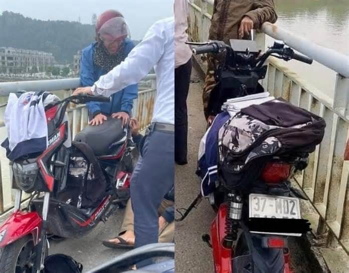 Nam sinh 16 tuổi để lại xe máy điện, nhảy xuống sông Lam
