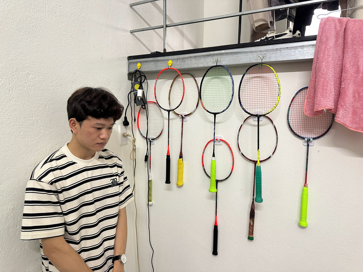 Nam thanh niên lừa đảo bằng chiêu trò trao đổi vợt Pickleball