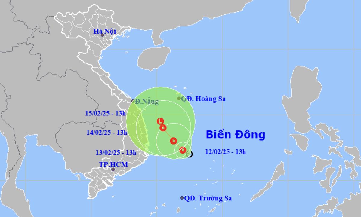 Khánh Hòa, Phú Yên kêu gọi tàu thuyền vào bờ tránh áp thấp nhiệt đới