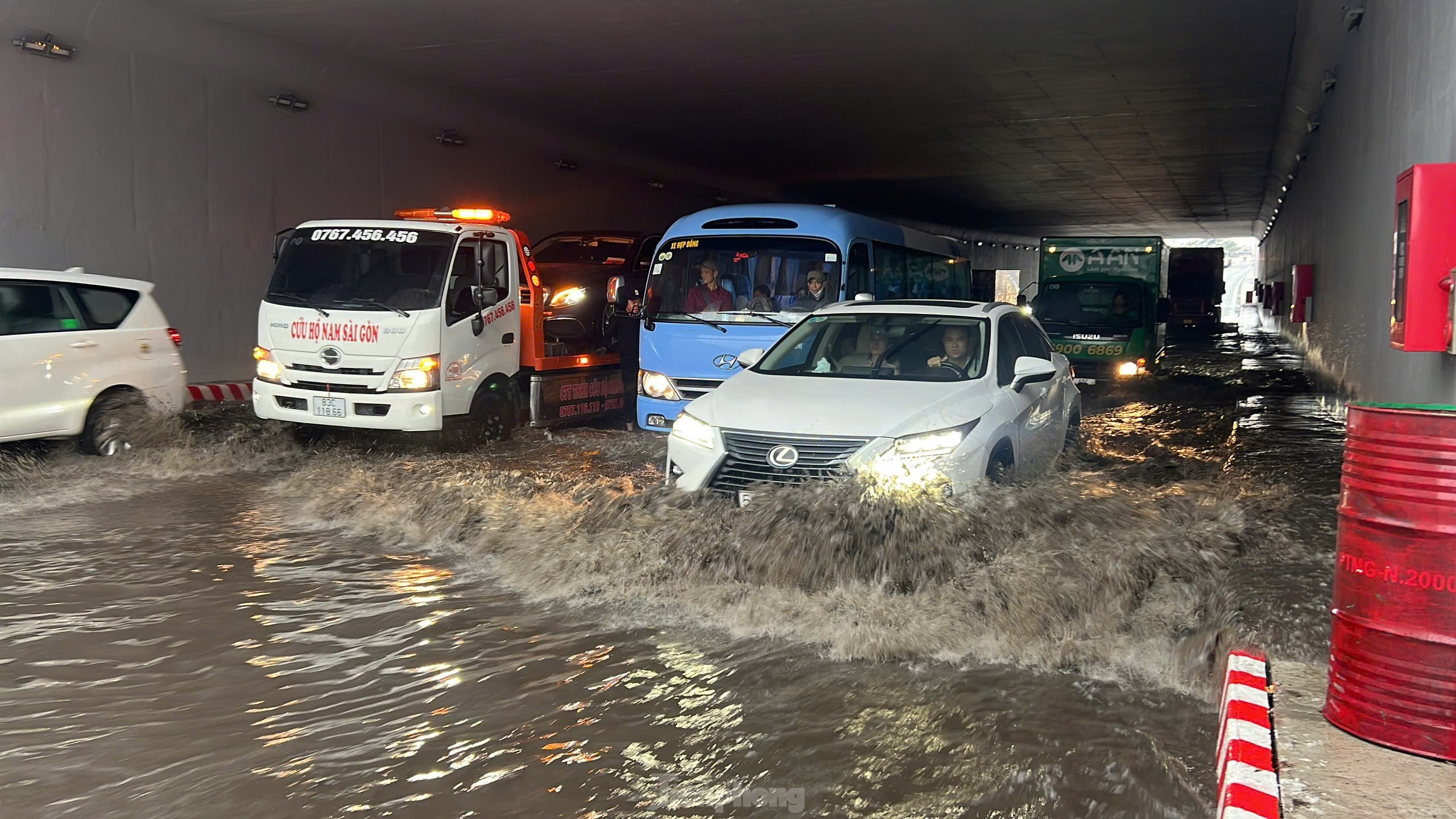 Lý do hầm chui Nguyễn Văn Linh ngập nặng sau 2 tháng thông xe