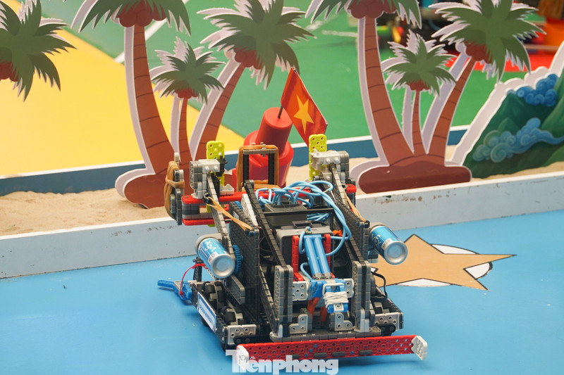 Hàng nghìn học sinh Đà Nẵng hào hứng trải nghiệm STEM, robotics