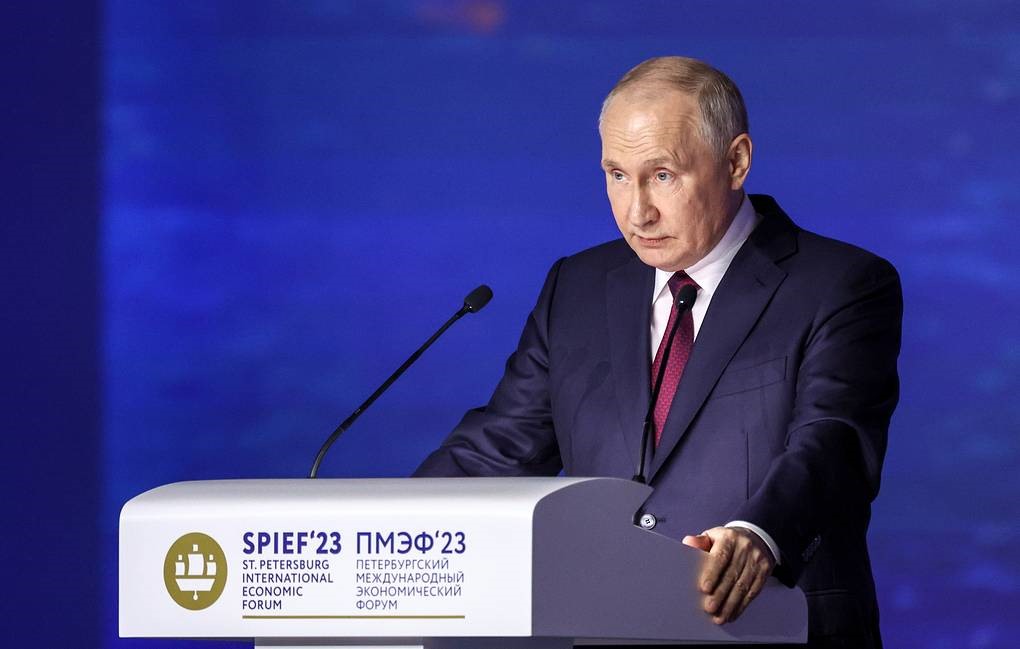 Ông Putin xác nhận vũ khí hạt nhân đã triển khai ở Belarus