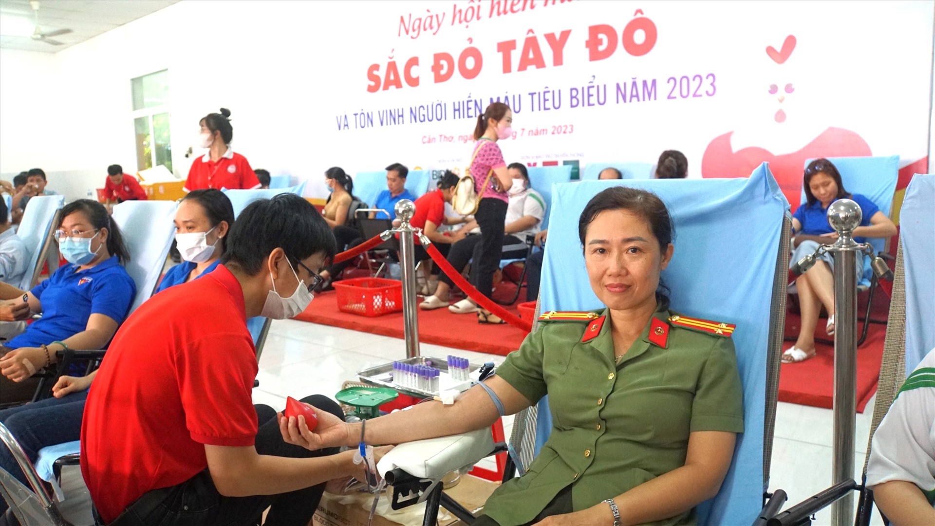 Cần Thơ tiếp nhận trên 9.500 đơn vị máu sau 10 năm đồng hành với “Hành trình đỏ”