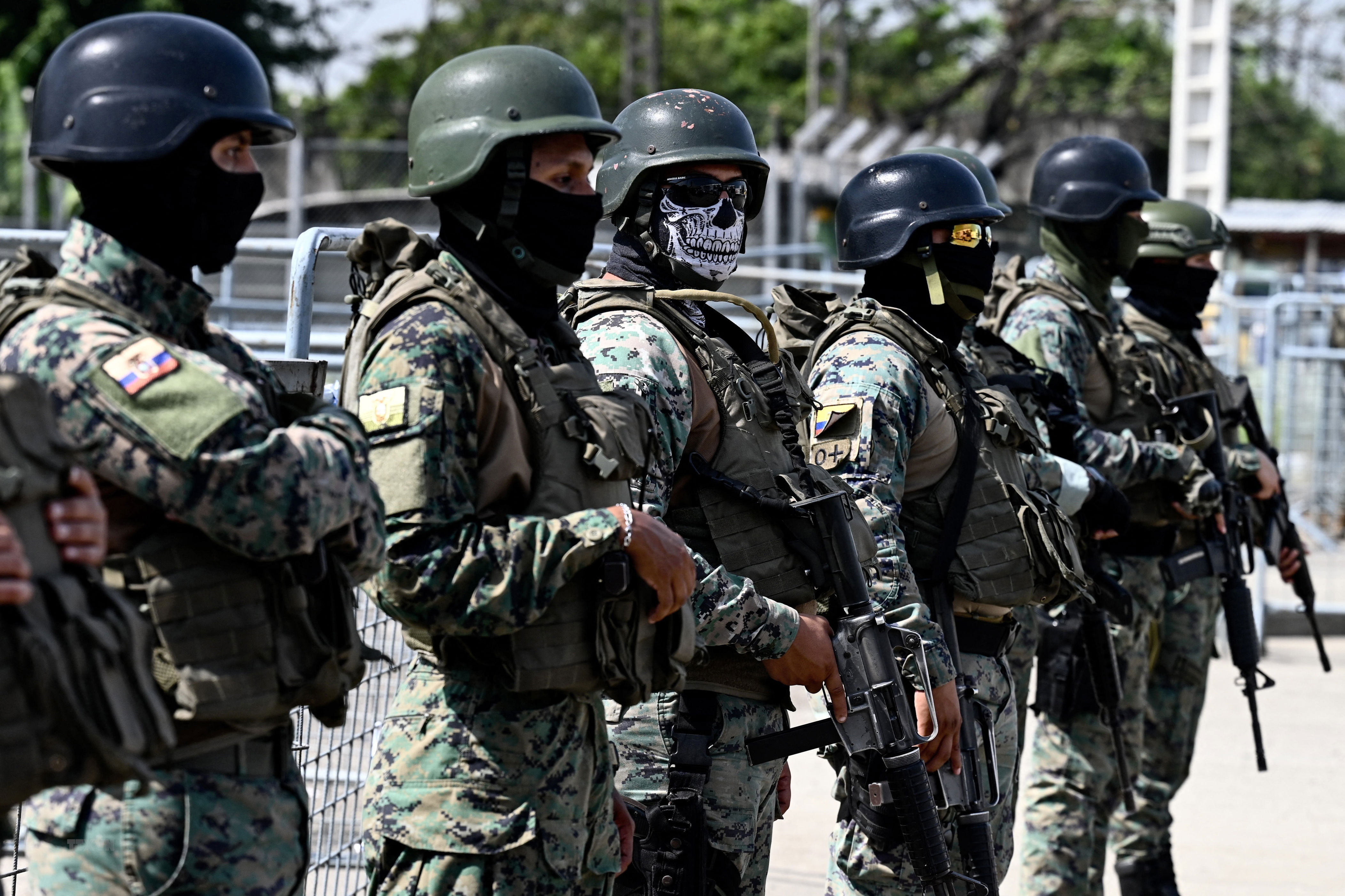 Ecuador điều 2.700 binh sỹ trấn áp vụ bạo loạn tại nhà tù Guayas 1