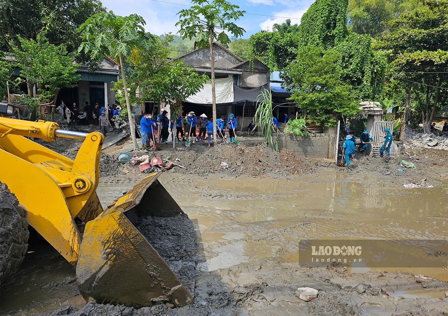 Cả khu dân cư tan hoang sau vụ vỡ cống xả thải nhà máy tuyển đồng