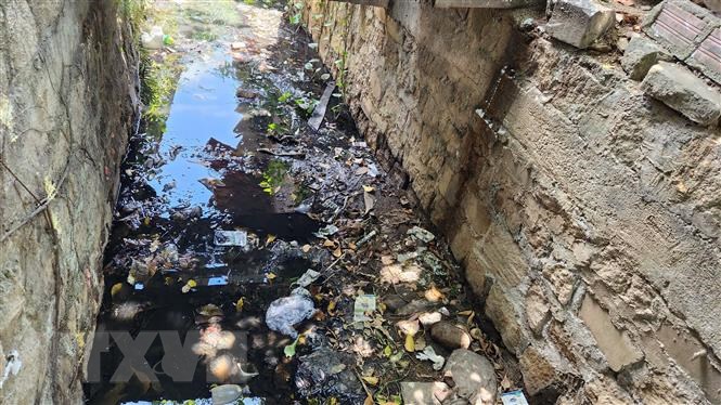 Bình Định: Mùi hôi thối nồng nặc từ cống nước xả thải của KCN Phú Tài
