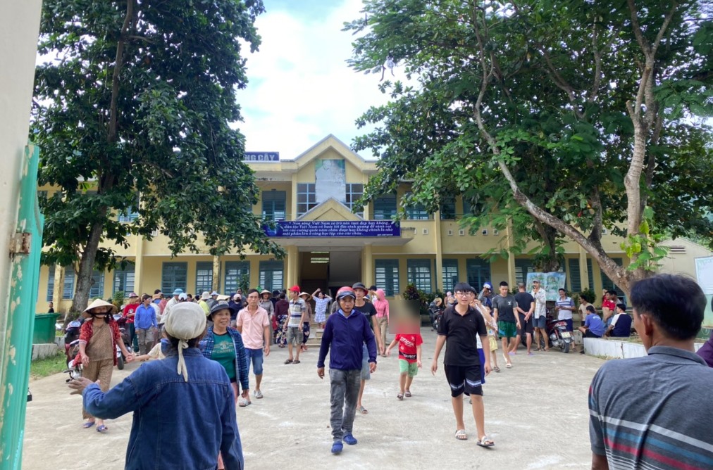 Bí thư huyện gửi tâm thư đến các học sinh 'bơ vơ' trong ngày khai giảng ở Đà Nẵng