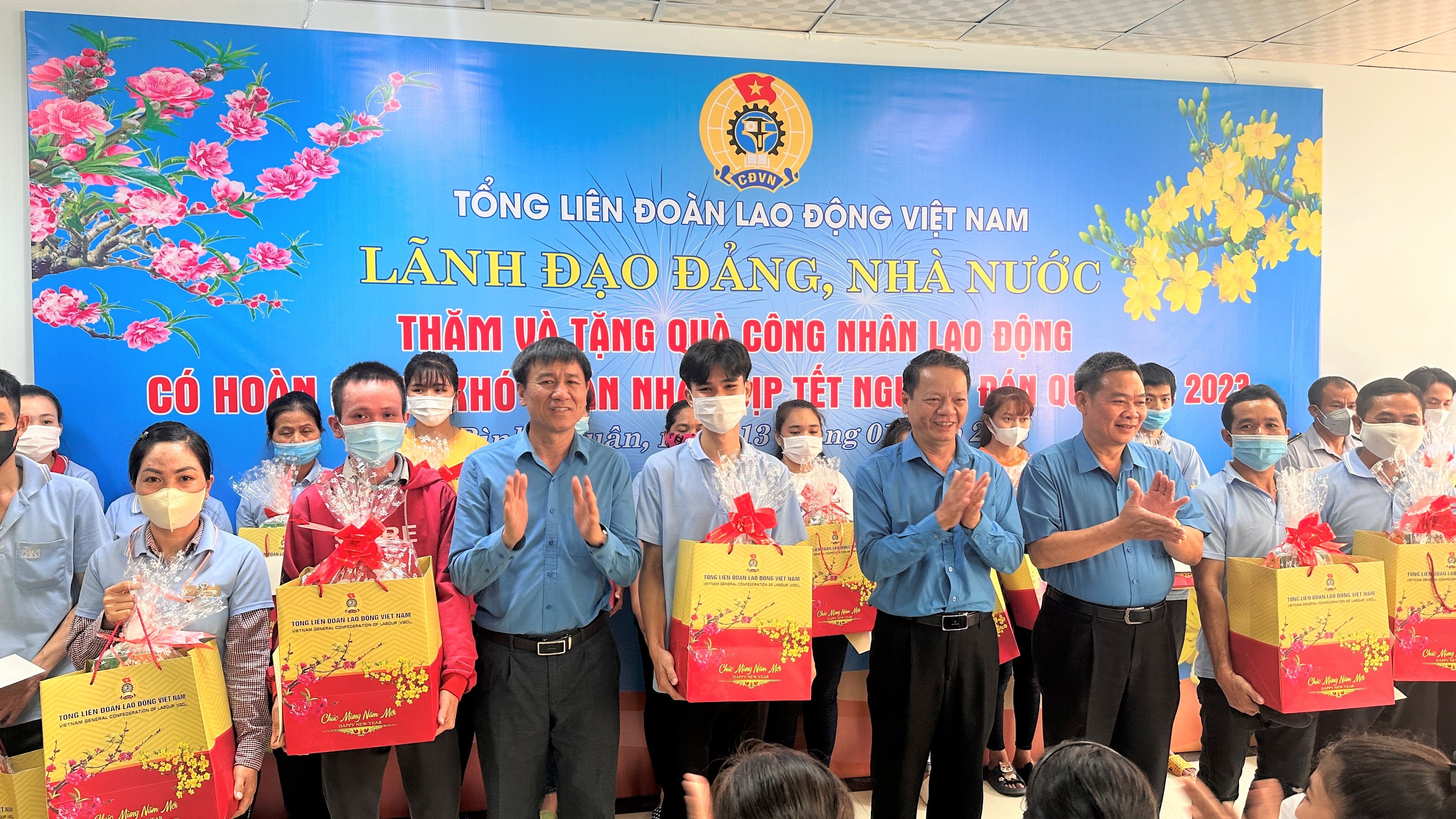 Dấu ấn trong nỗ lực chăm lo cho người lao động của Công đoàn Bình Thuận