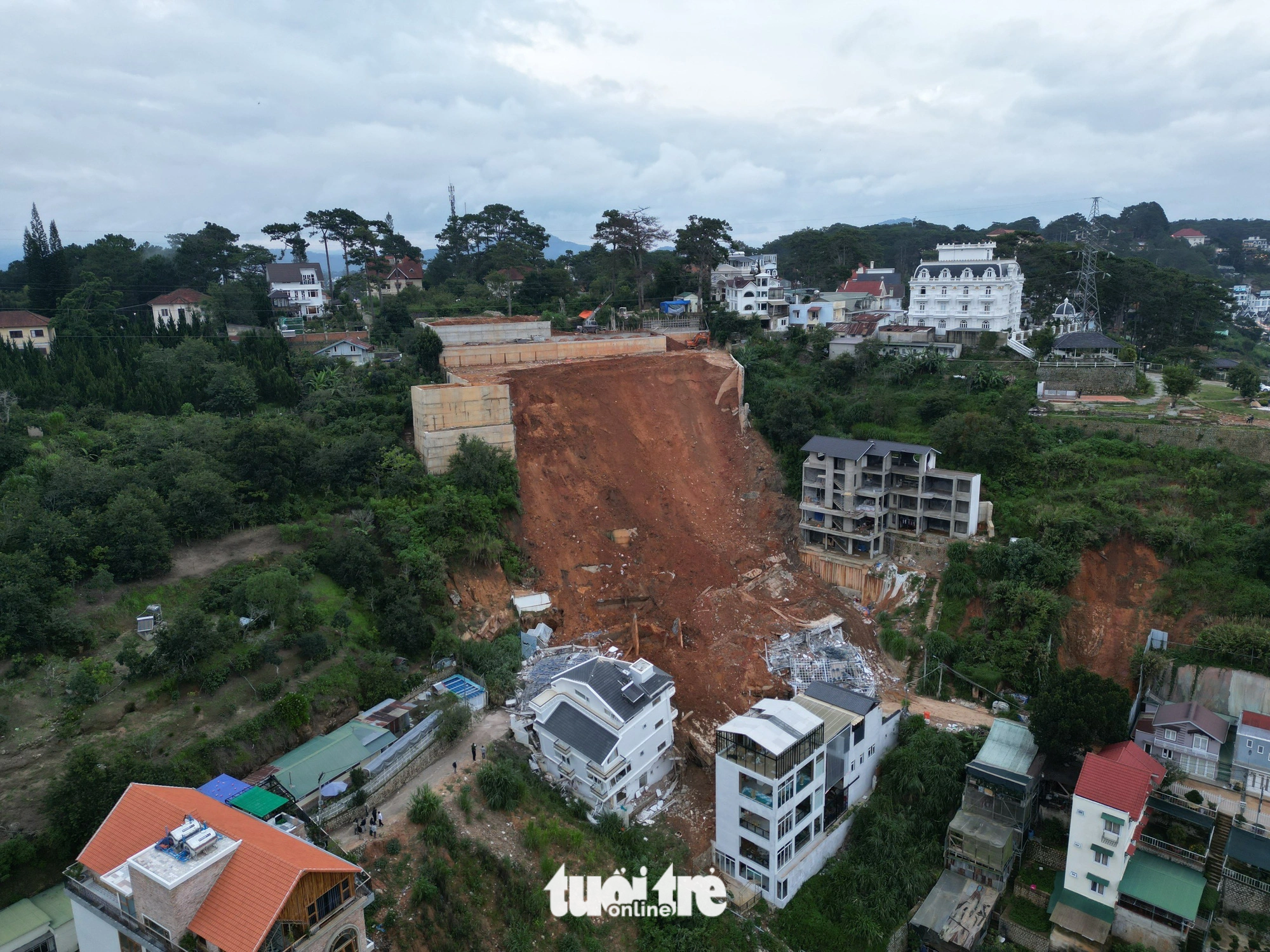 Sạt lở đất, ngập lụt Đà Lạt: Ngoài thiên tai có lỗi quản lý