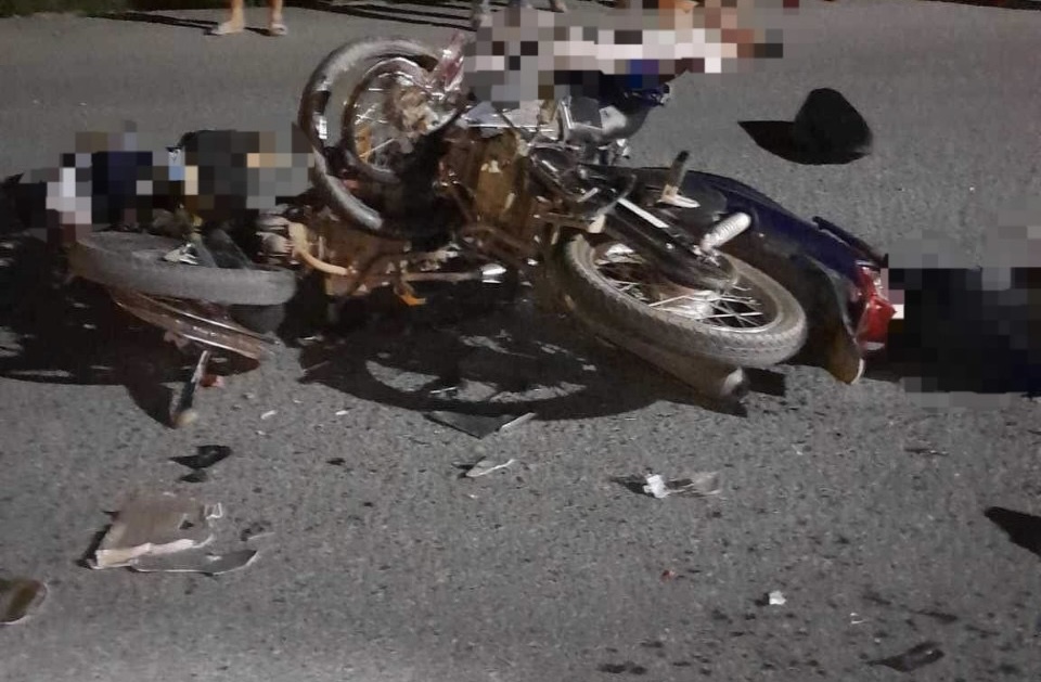 Thêm 2 nạn nhân tử vong trong vụ 2 xe máy đấu đầu trên đường Hồ Chí Minh