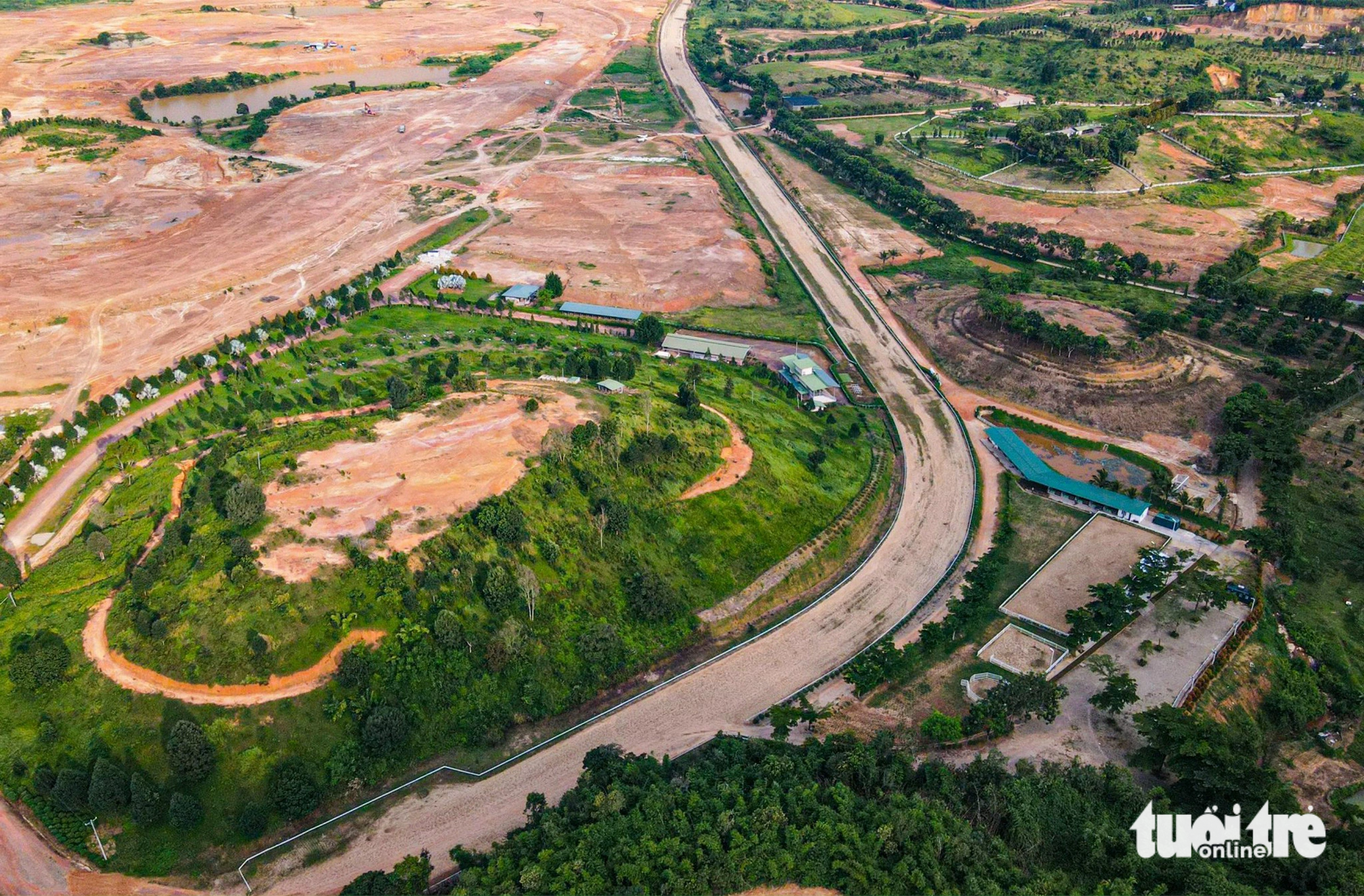 Trường đua ngựa Thiên Mã, Lâm Đồng bị buộc tháo dỡ công trình sai phép