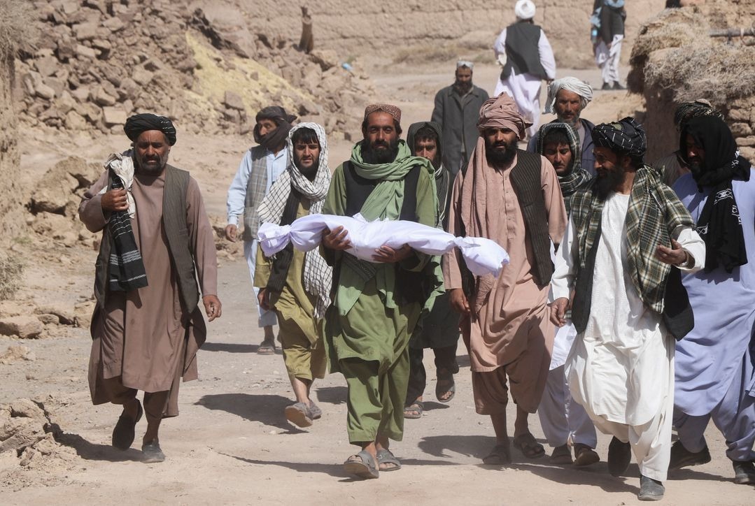 Người chết vì động đất ở Afghanistan tăng lên gần 2.500