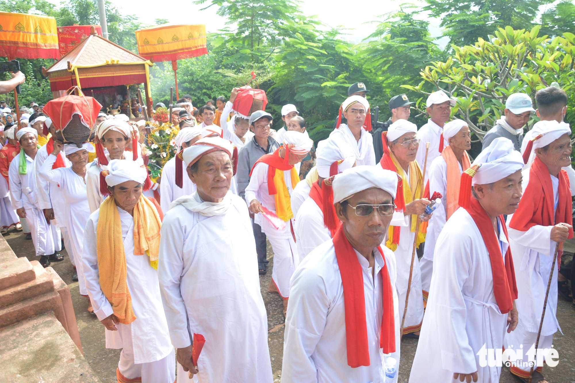 Rộn ràng Lễ hội Katê người Chăm ở Bình Thuận