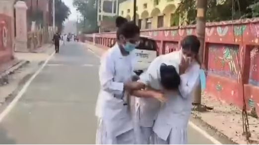 Ấn Độ: Rò rỉ khí clo, nhiều sinh viên phải nhập viện cấp cứu