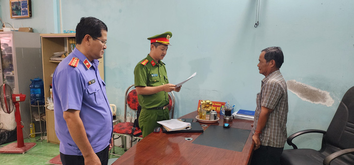 Bắt trưởng văn phòng công chứng ở Kiên Giang
