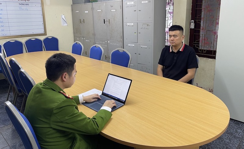 Bắt nam thanh niên Trung Quốc truy nã khi vượt biên sang Việt Nam