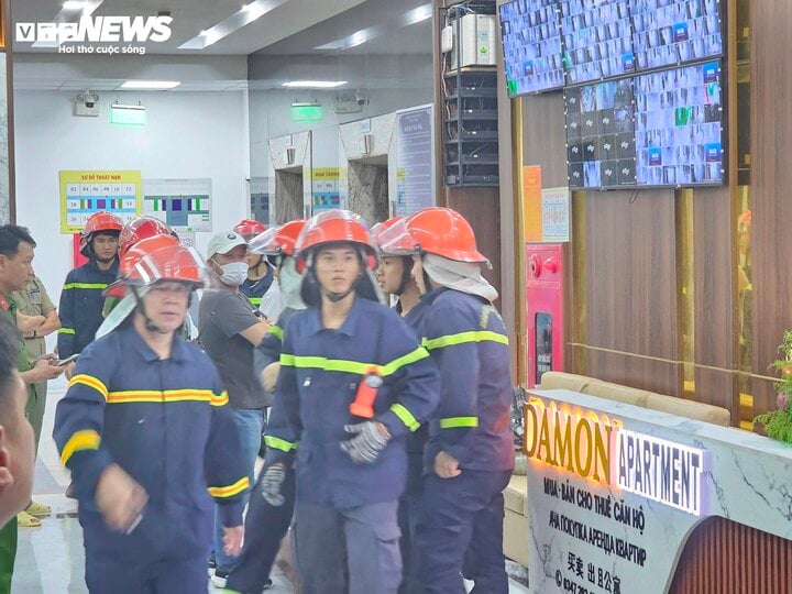 Nha Trang: Cháy căn hộ tại tòa Mường Thanh Viễn Triều, hàng trăm người tháo chạy