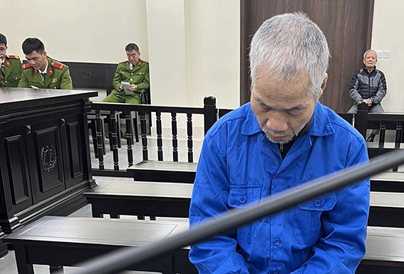 Tử hình ông lão vì sát hại hàng xóm, đâm trọng thương vợ nạn nhân ở Hà Nội