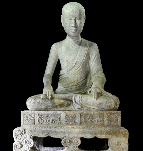 Tượng Phật hoàng Trần Nhân Tông bằng ngọc phỉ thúy đã có mặt ở Yên Tử