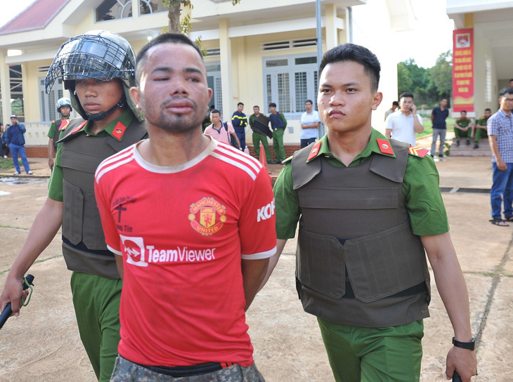 Hôm nay 16-1, xét xử 100 bị cáo tấn công trụ sở UBND 2 xã ở Đắk Lắk