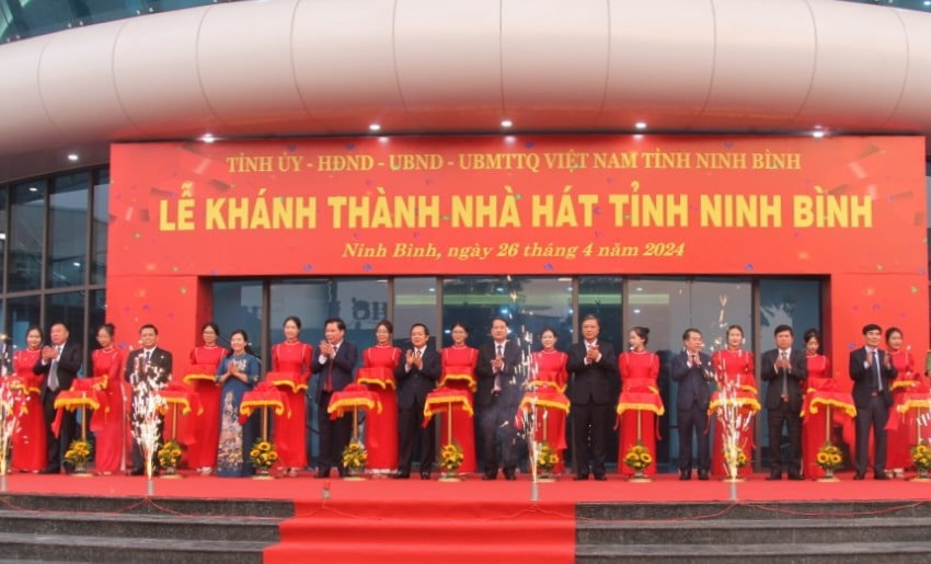 Nhà hát hơn 200 tỉ đồng ở Ninh Bình được khánh thành
