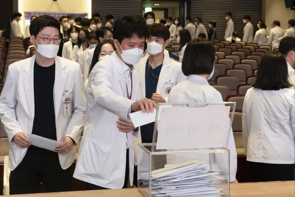 Hàn Quốc cho phép các trường y tự quyết chỉ tiêu tuyển sinh