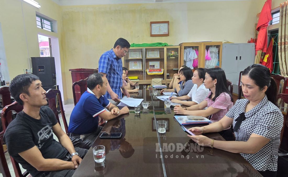Trường học ở Thái Bình phải kiểm điểm, rút kinh nghiệm vụ may đồng phục