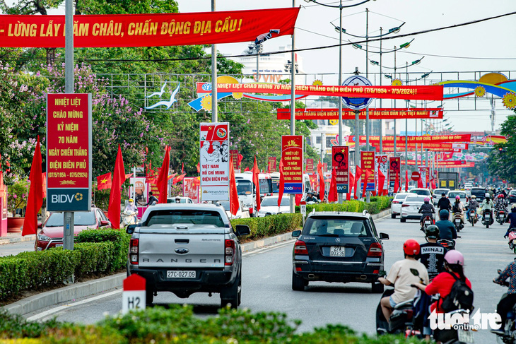 Thành phố Điện Biên Phủ rực cờ hoa trước thềm đại lễ 7-5
