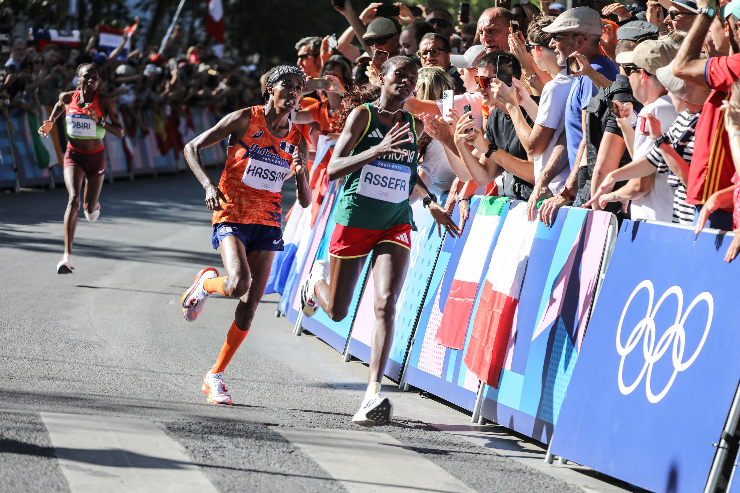 Kỷ lục gia marathon trách Sifan Hassan chơi xấu tại Olympic