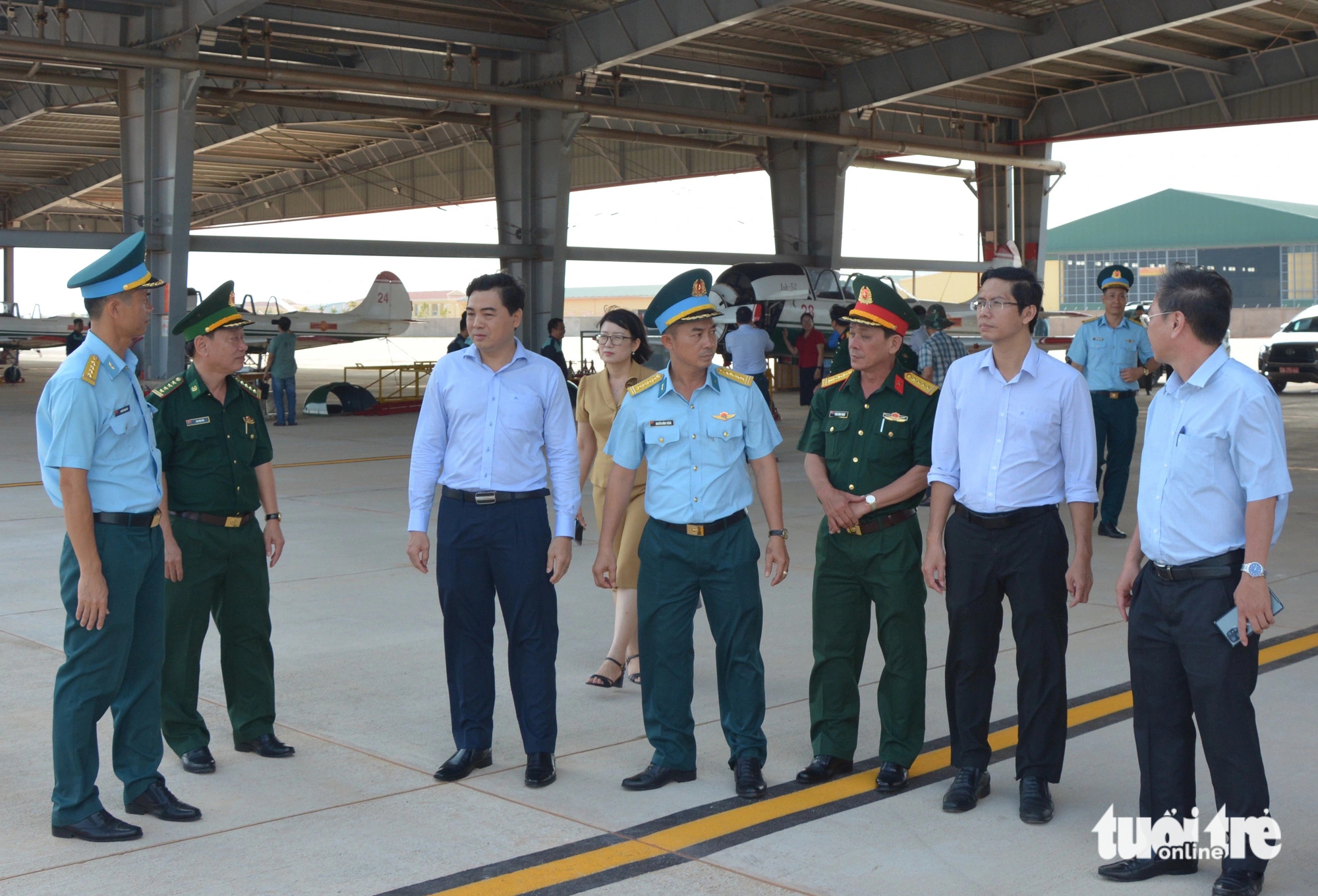 Trung đoàn không quân đầu tiên về đóng quân ở sân bay Phan Thiết