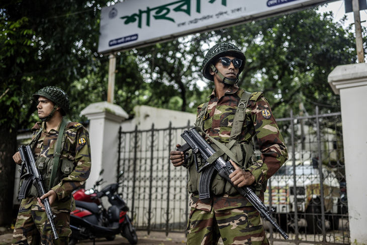 Cảnh sát bãi công, cả ngàn tù nhân Bangladesh vượt ngục