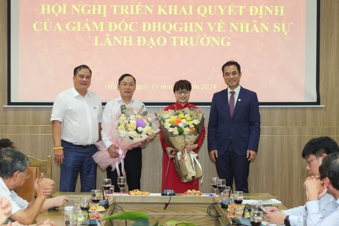 Bản tin 8H: Trường Đại học Luật - ĐHQG Hà Nội có lãnh đạo mới