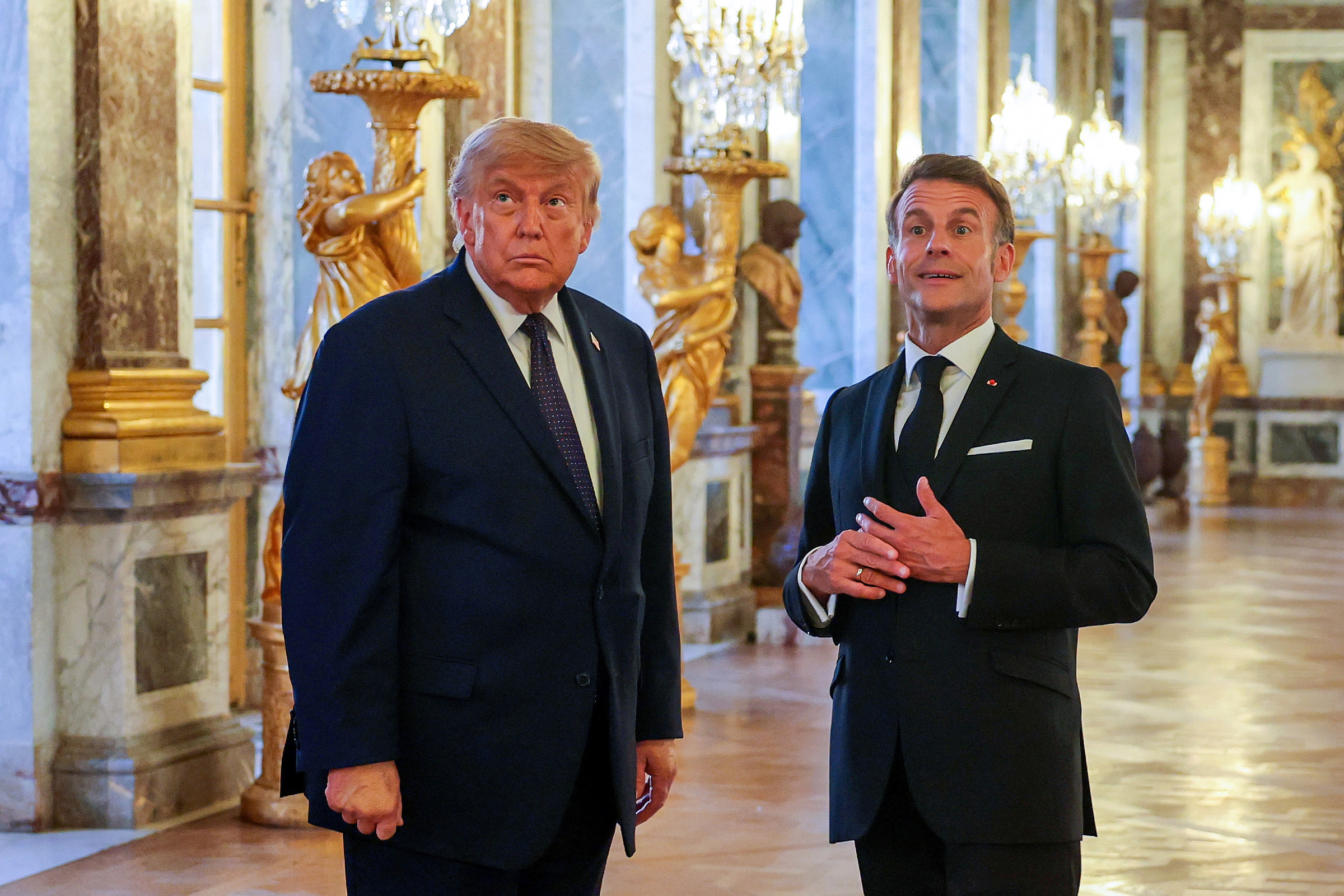 Tòa lâu đài giúp ông Macron níu chân ông Trump