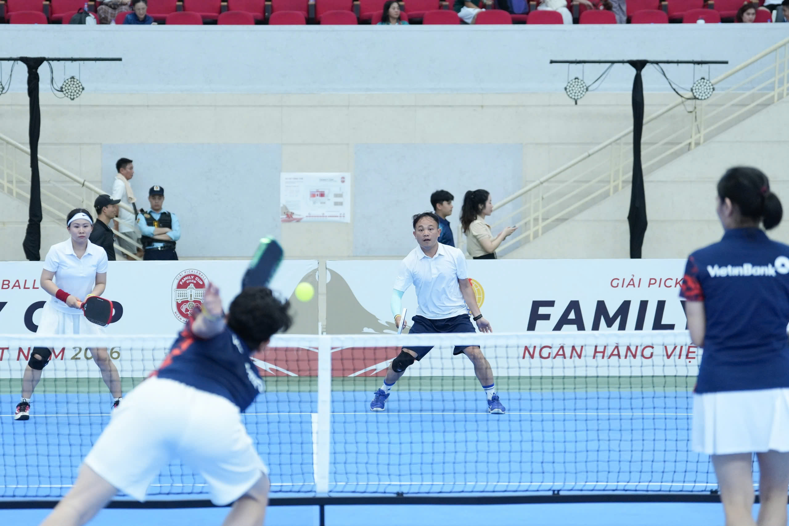 Gần 700 vận động viên thi đấu tại Giải Pickleball Family Cup Ngân hàng Việt Nam 2026