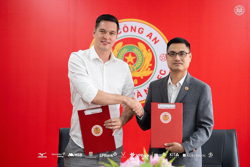 Nguyễn Filip gia hạn hợp đồng với đội Công an Hà Nội đến năm 2029