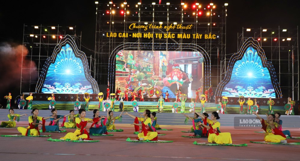Lào Cai kể câu chuyện văn hóa bằng đại nhạc hội chào đón các nhà đầu tư
