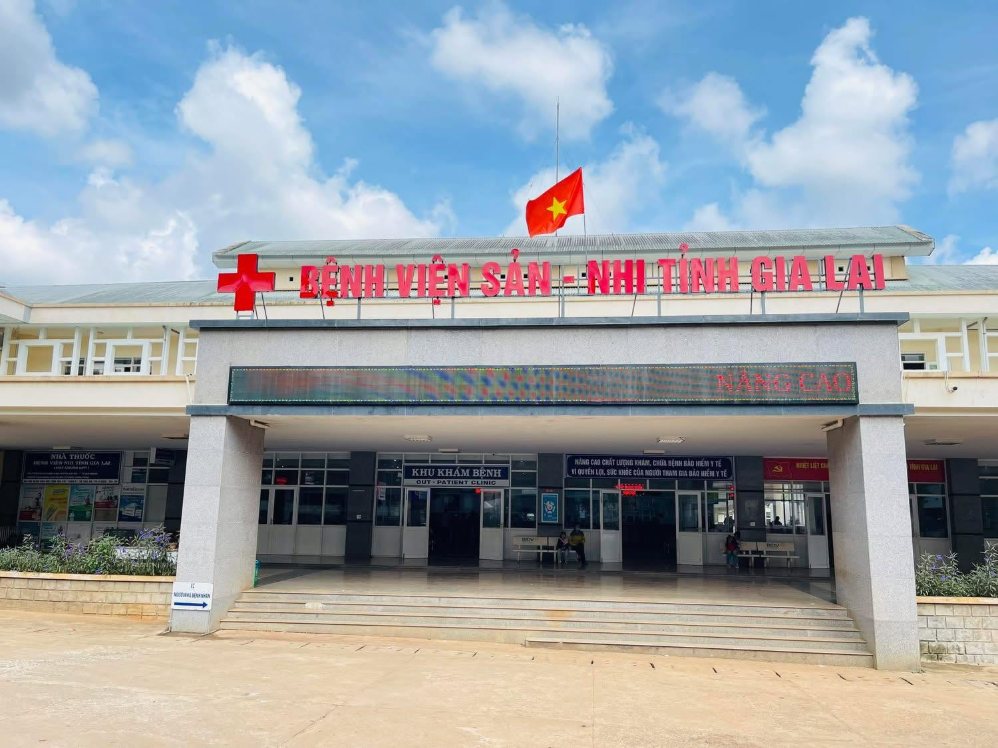 Điều tra vụ cha dượng nghi có dấu hiệu bạo hành trẻ em