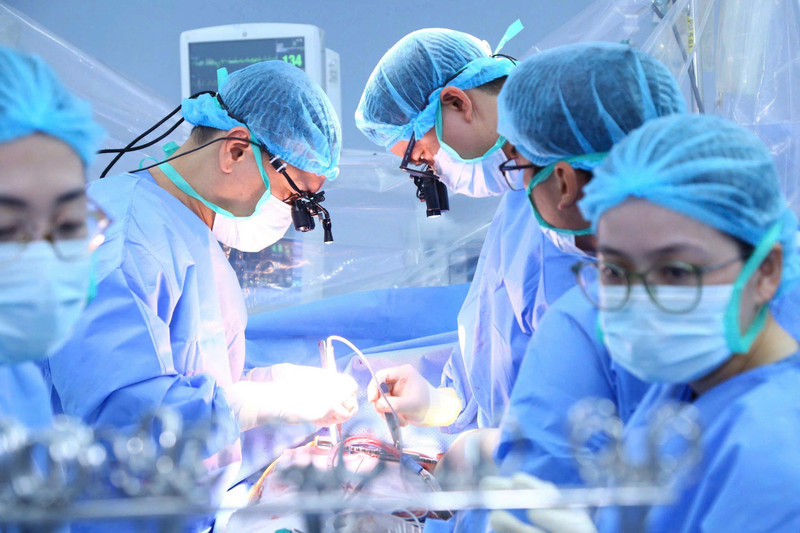 Trí tuệ của người thầy thuốc chinh phục những đỉnh cao trong ghép mô tạng