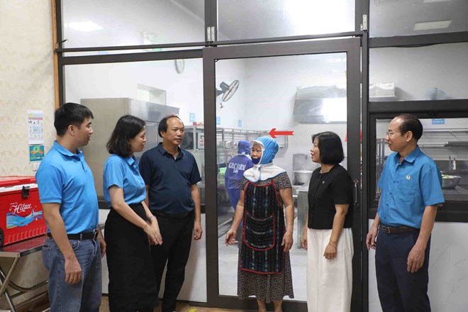 42.393 doanh nghiệp, đơn vị có CĐCS hỗ trợ bữa ăn ca cho người lao động