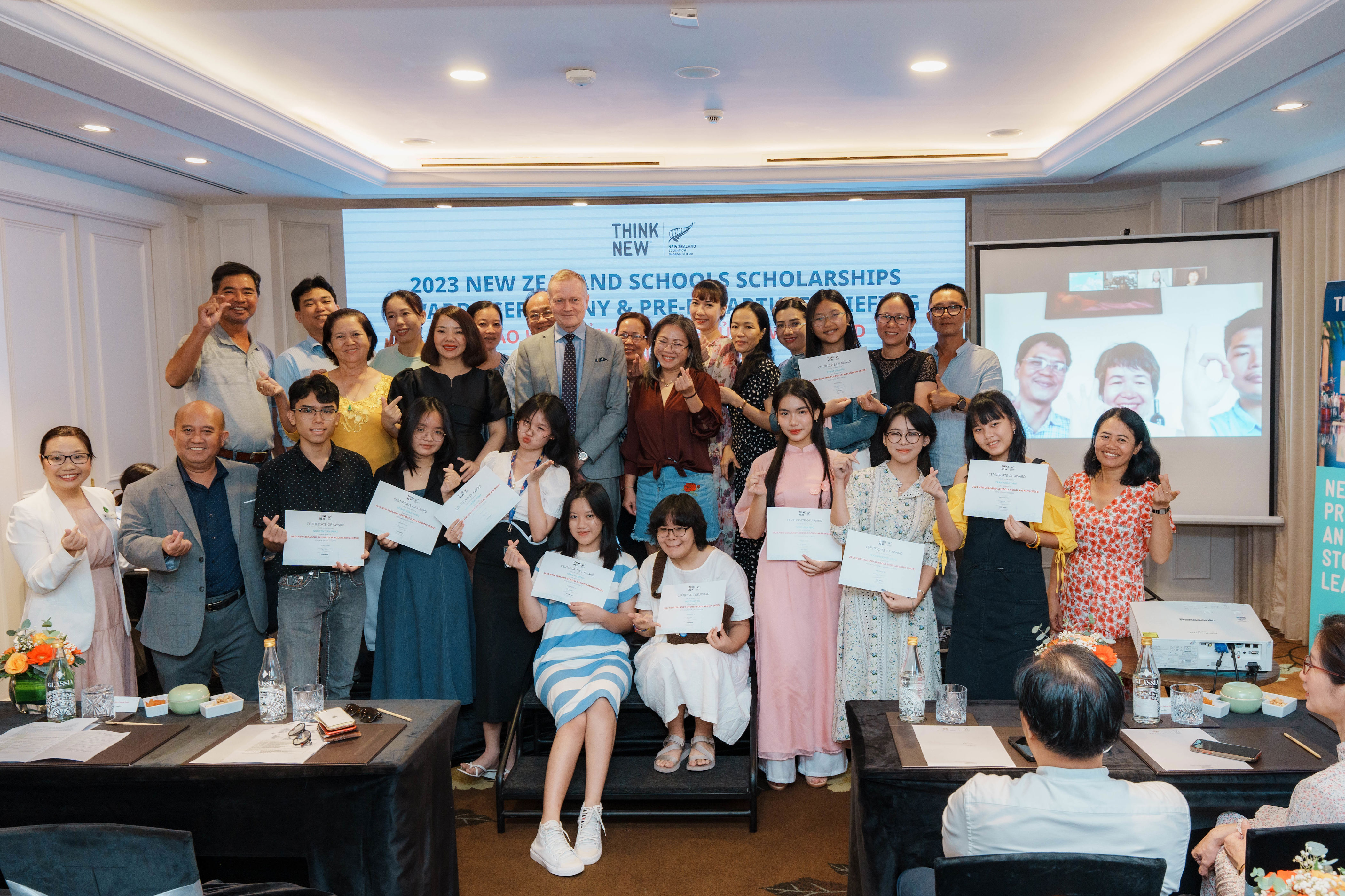 New Zealand tiếp tục cam kết hỗ trợ học sinh Việt Nam qua chương trình Học bổng Chính phủ bậc Trung học 2024