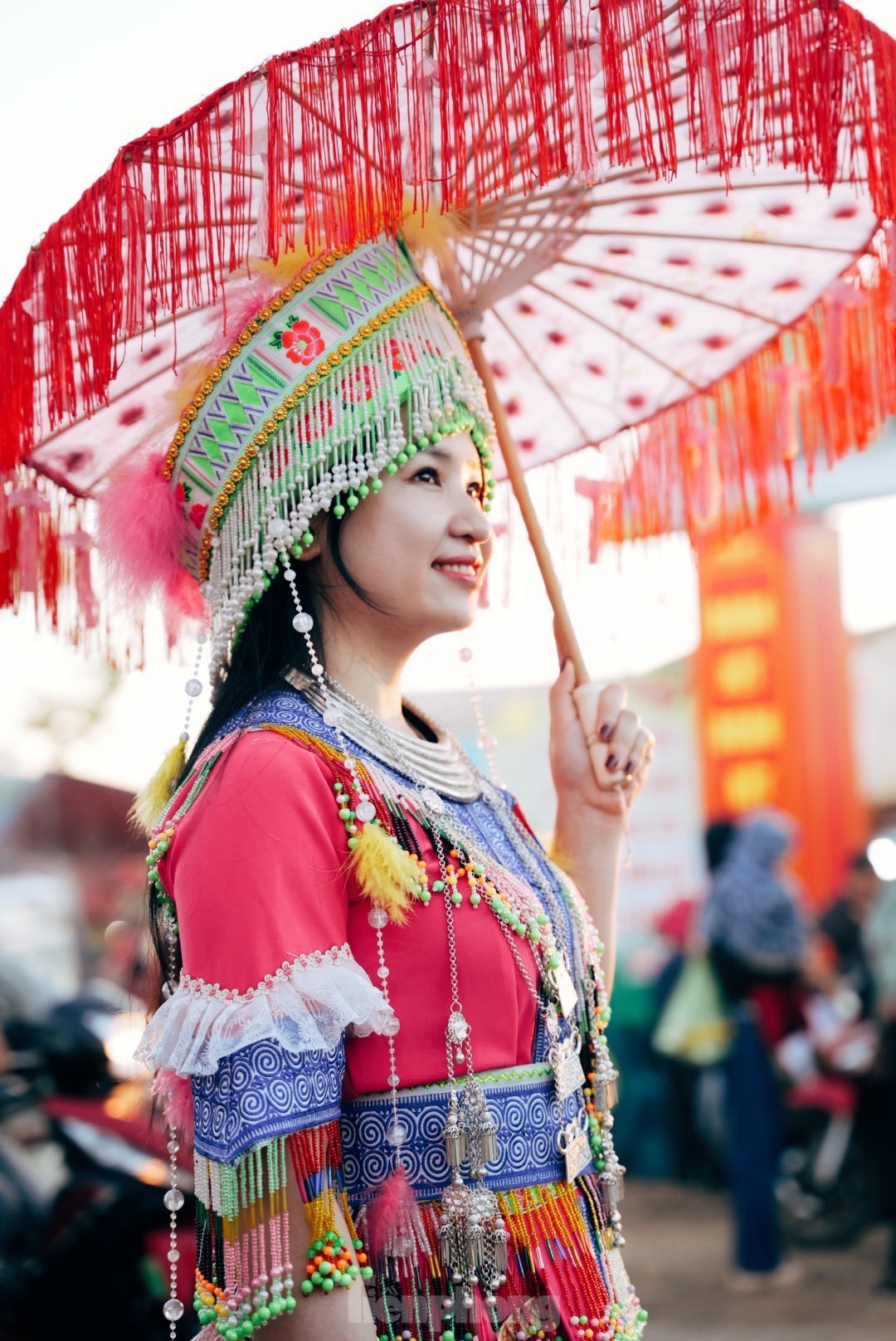 Vẻ đẹp của thiếu nữ các dân tộc tại ngày hội văn hóa dân gian Việt Bắc