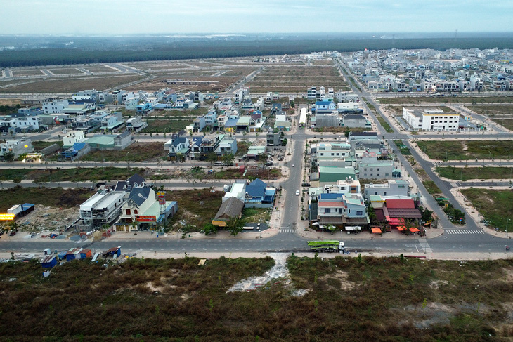 Khởi tố sáu người dính líu sai phạm đền bù ở dự án sân bay Long Thành