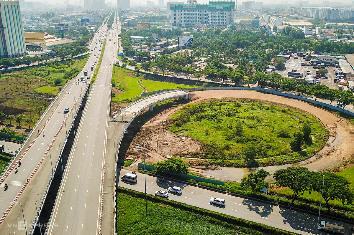 Dự án đường nối TP HCM với cao tốc gặp khó vì 'hồ sơ thất lạc'