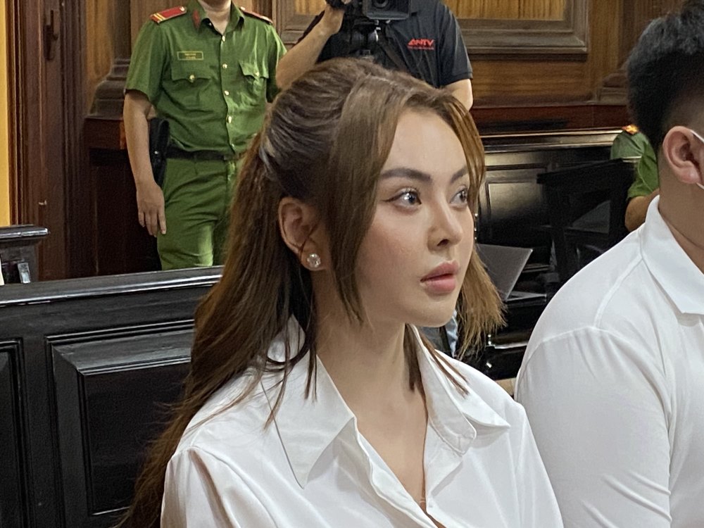 Trang nemo bắt đầu thi hành án 9 tháng tù về tội gây rối trật tự công cộng