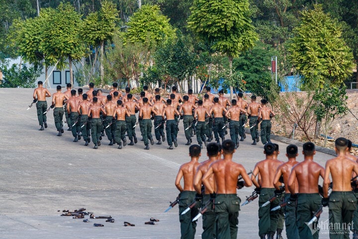 Những 'bóng hồng' đặc biệt của lực lượng phòng chống khủng bố tại Việt Nam